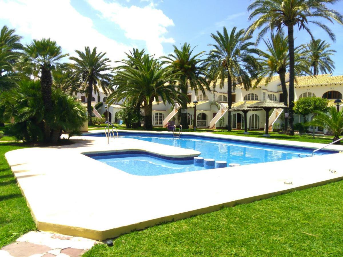 BOIRA - Vivienda en urbanización a primera línea de playa Dénia Exterior foto